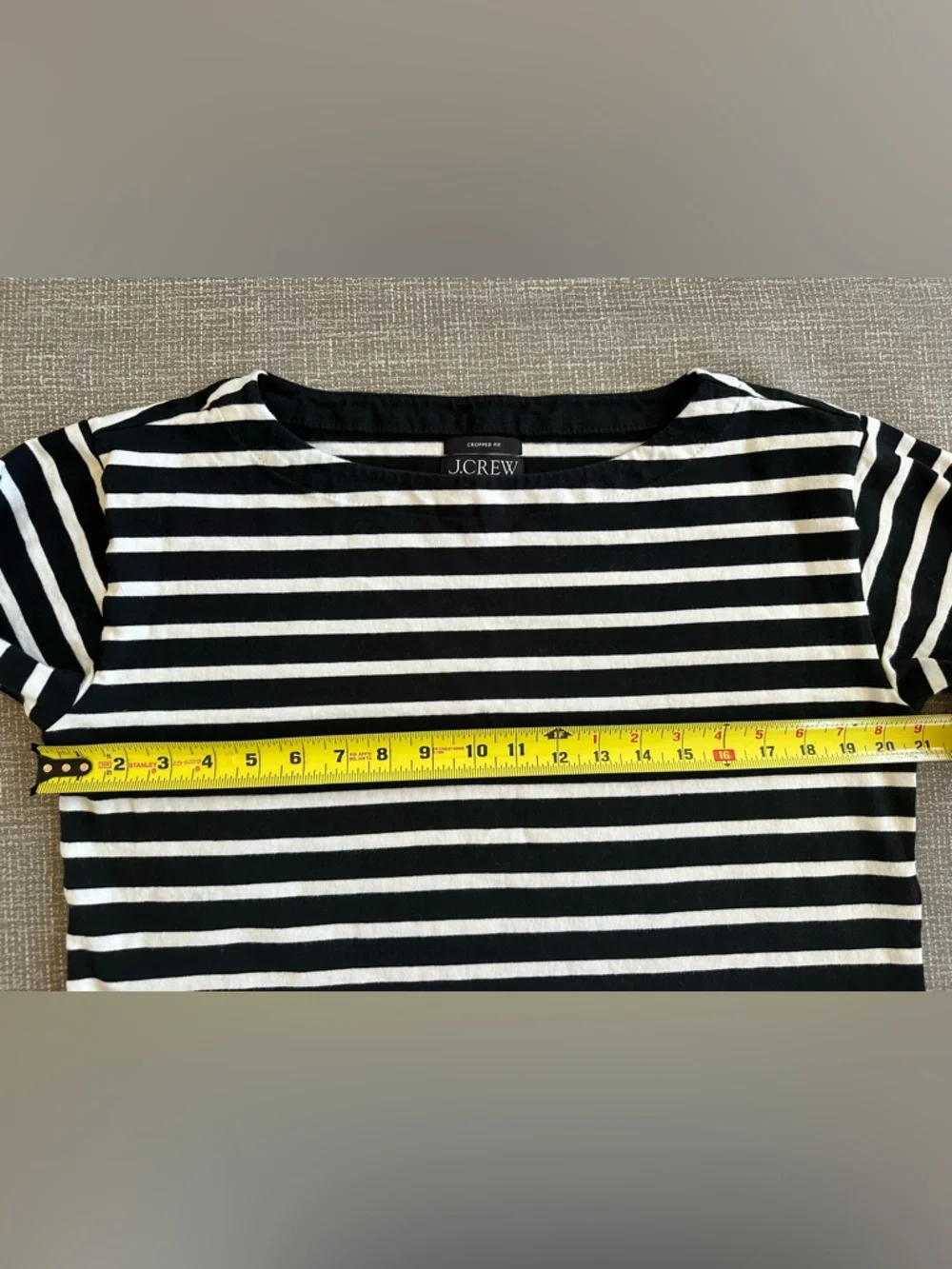 J.Crew Cropped Fit Striped Top Boxy Sz Small Black White Long Sleeve Boat Neck